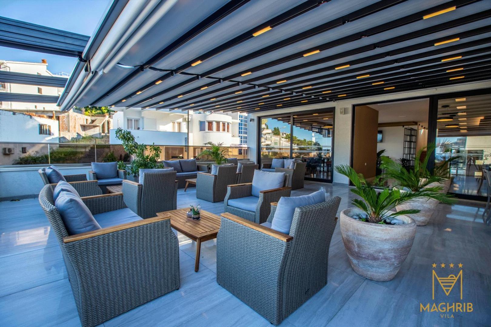 Hotel Maghrib Ulcinj Buitenkant foto